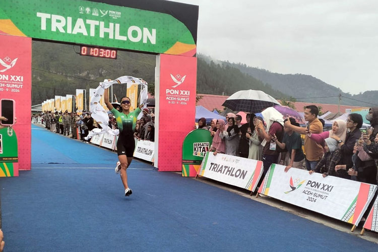 Hattrick, Jawa Timur Raih Emas Ketiga Triathlon PON XXI