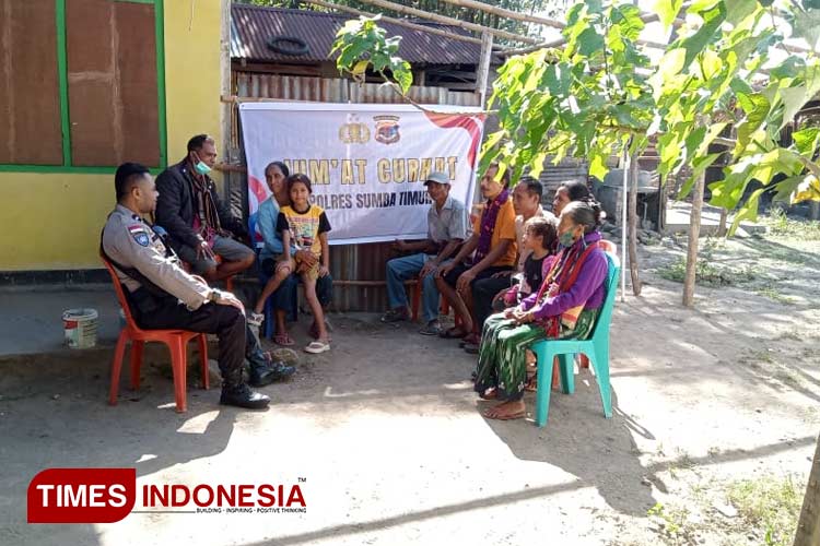 Polres Sumba Timur Jadikan Jumat Curhat Sarana Komunikasi dengan Masyarakat