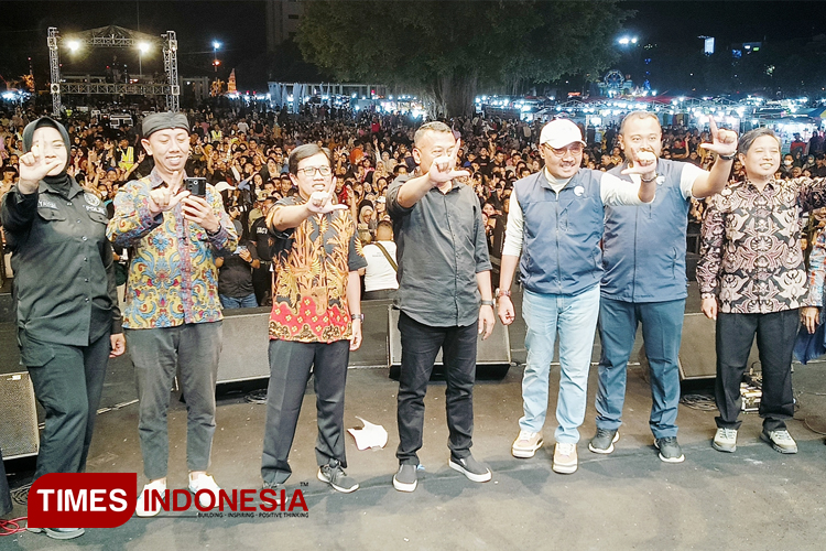 Talk Show Hingga Konser Musik Meriahkan Literasi Cakap Digital di Ponorogo