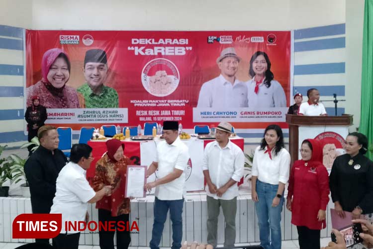 Duet Risma-Gus Hans Deklarasi Relawan 'KaREB' di Malang