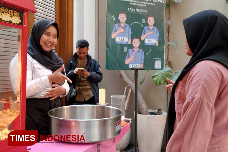 Harmoni Cafe Pererat Komunitas Tuli Melalui Coffee Experience Spesial