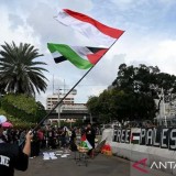 Protes Ekstrem Terhadap Krisis Gaza, Seorang Aktivis Lakukan Bakar Diri di Depan Konsulat Israel