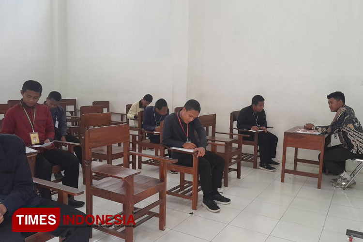 siswa-SMKN-1-Donorojo-a.jpg