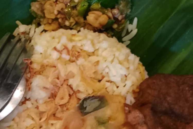 Nasi Genjes: Rice with Spices that Tantalize the Taste Buds