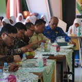 Bupati Kediri Tinjau Pelaksanaan Uji Coba Program Makan Gratis Bagi Pelajar