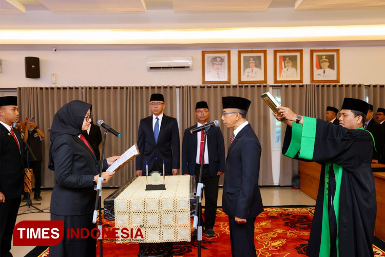 Selamat, Guntur Priambodo Dilantik Jadi Penjabat Sekda Pemkab Banyuwangi