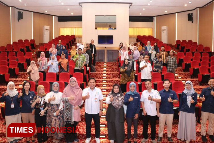 Polije Gelar Workshop dan Sertifikasi TOEIC untuk Guru Bahasa Inggris SMK di Jember. (Dok. Humas Polije)