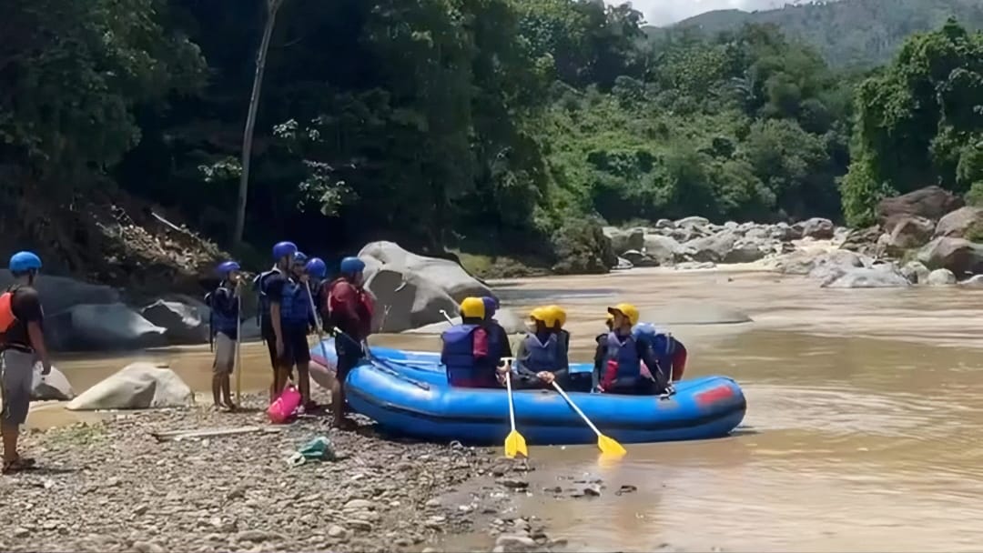 Arung-Jeram-2.jpg