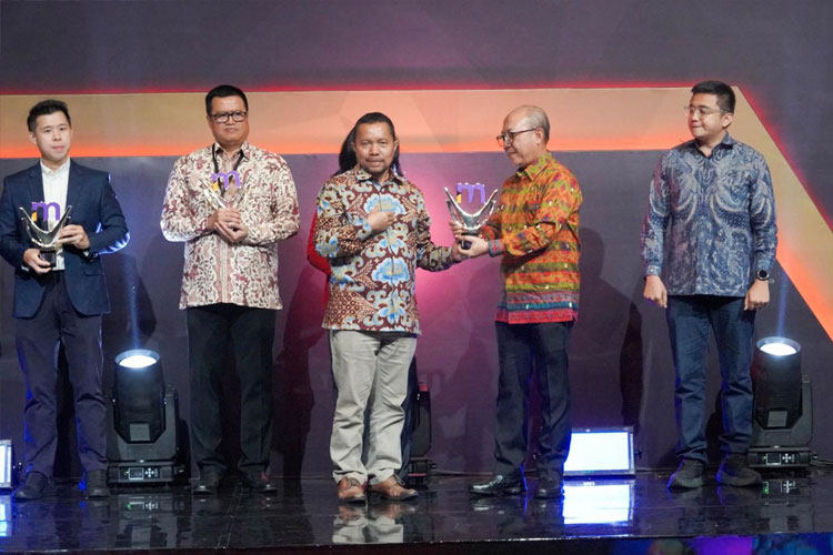 Bank Jatim Sabet Penghargaan di Ajang Merdeka Awards 2024