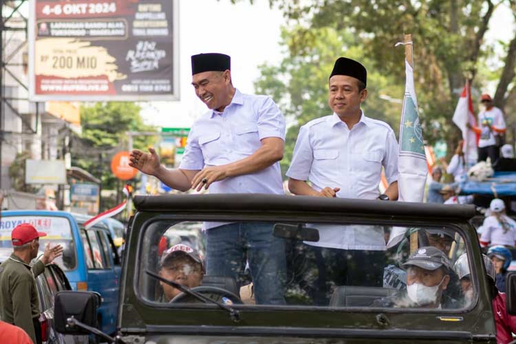 Sujud Syukur ABADI Usai Ditetapkan Jadi Paslon di Pilkada Kota Malang 2024: Perdebatan Selesai, Saatnya Adu Program