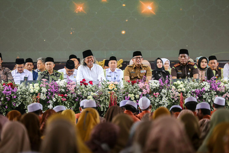 Kenduri Layah Pemkot Mojokerto Bersama Gus Muwafiq