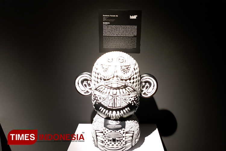 Salah satu karya patung bertema kartun di pamerkan di acara Uycc Exhibition Pop Art 2024.( Foto: Nanda Viola Vallenxia Sijabat/Times Indonesia)