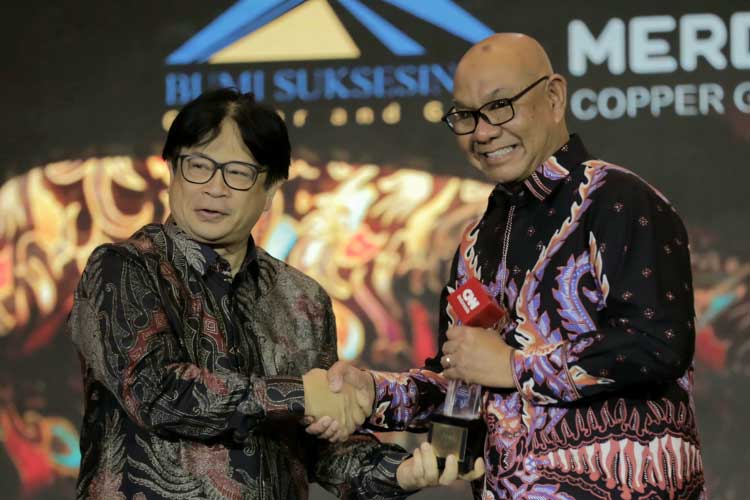 PT BSI Kembali Sabet Penghargaan Pelopor Pemberdayaan Masyarakat