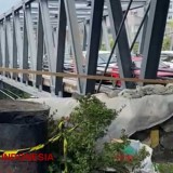 Kerap Jadi Lokasi Kecelakaan, Pemprov Jatim Bangun Dinding di Simpang Jembatan Suhat Malang