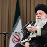 Pemimpin Tertinggi Iran Ali Khamenei dalam Pengamanan Super Ketat