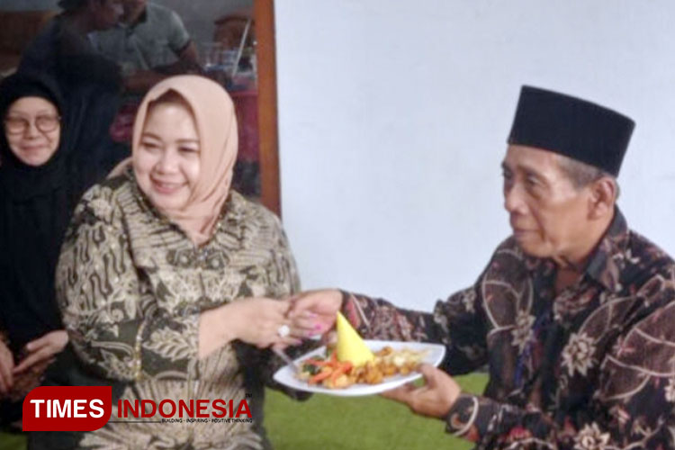 Cawabup Kabupaten Ponorogo Lisdyarita Resmikan Posko Pemenangan