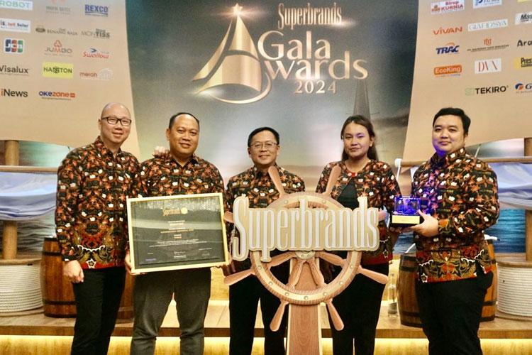 Tisu Montiss Terima Superbrands Award 2024