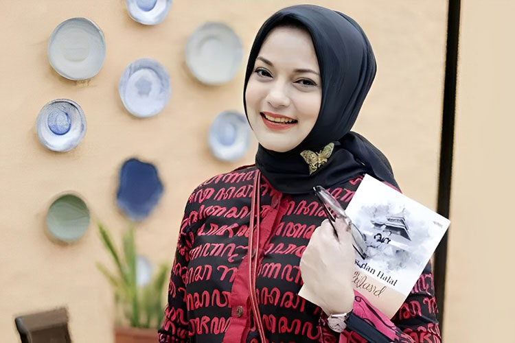 Marissa Haque meninggal dunia dalam usia 61 tahun, pada Rabu (2/10/2024)dini hari pukul 00.50. (Foto: feb.trisakti)