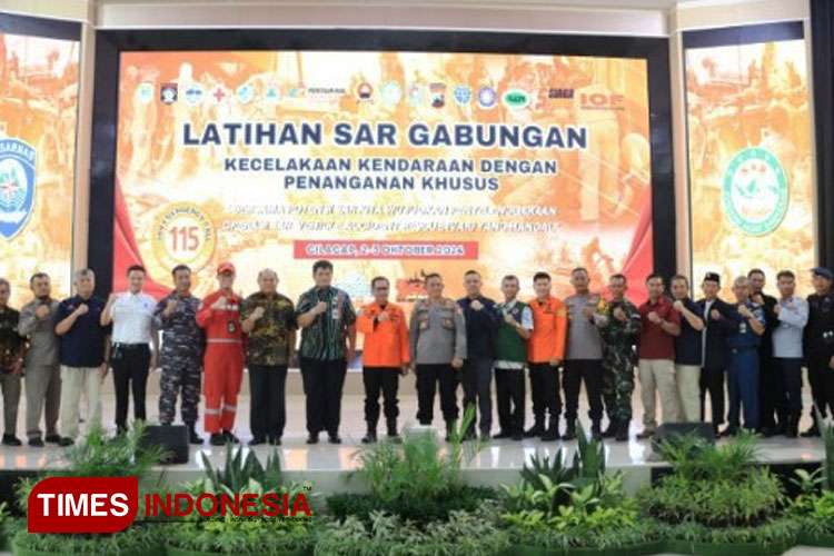 Kantor SAR Cilacap Laksanakan Latihan Gabungan Kecelakaan dengan Kendaraan VAR