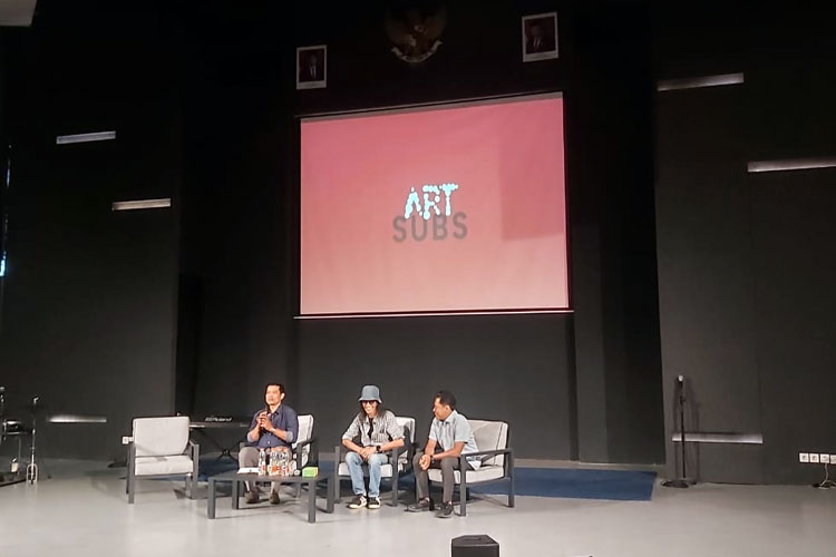 Acara pre-event ARTSUBS 2024 bertajuk Art Talk di Amphitheater Gedung Q, Universitas Kristen Petra, Surabaya.