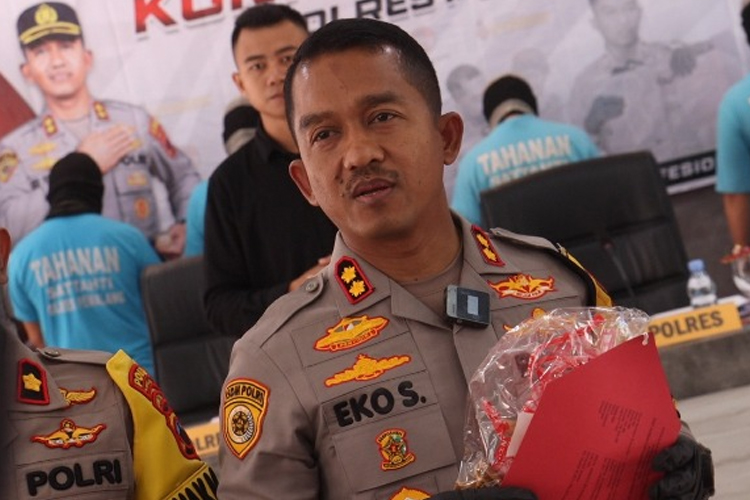 Kapolres Pemalang AKBP Eko Sunaryo pada pers konference di gedung Mapolres. ( Foto: Humas polres Pemalang).