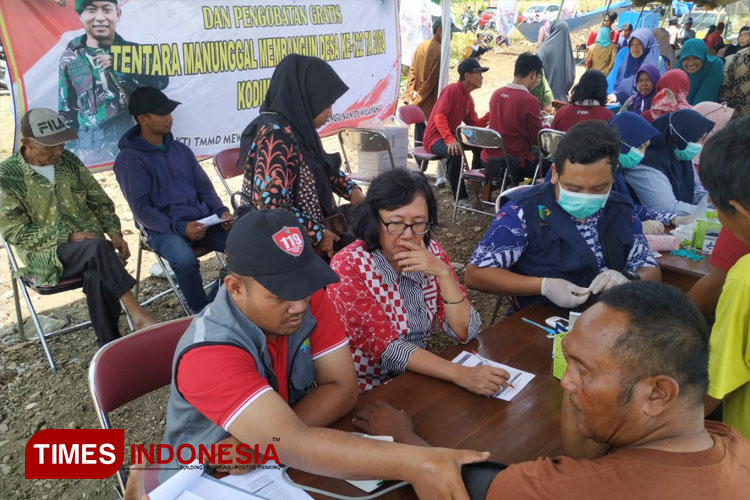 Warga Rasakan Manfaat Pelayanan Kesehatan TMMD ke 122 Kodim 0809 Kediri