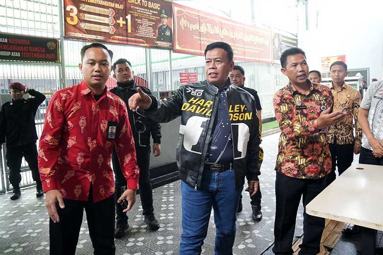 Kakanwil Kemenkumham Jabar Apresiasi DAPUR SIGAP Lapas Sukabumi, Tekankan Pentingnya Pelayanan Prima bagi Warga Binaan