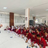 Program Kemenkeu Mengajar Edukasi Siswa di Sidoarjo