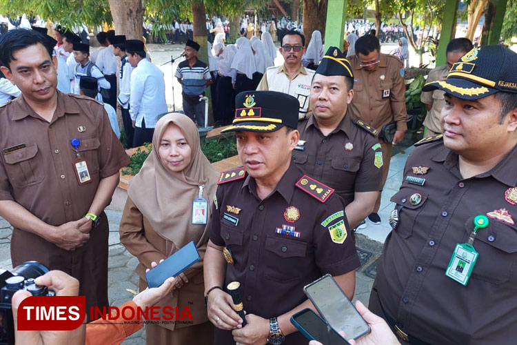 Kejari Kota Probolinggo Edukasi Siswa SMPN 8 Tentang Bahaya Perundungan