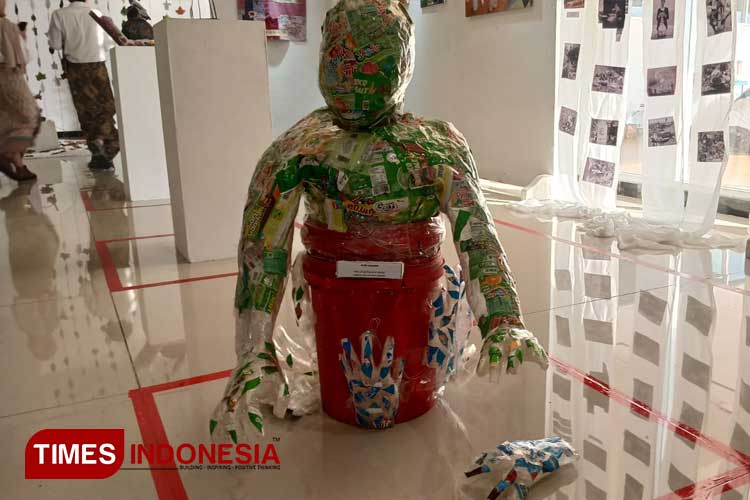 pameran-seni-3.jpg