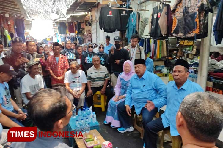 Pedagang Pasar Senggol Percaya Warsubi-Salman Bawa Harapan Baru untuk Jombang