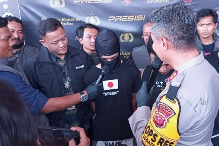 Polres Cimahi Ringkus Tiga Pelaku Geng Motor Usai Aniaya Juru Parkir di Live Medsos 