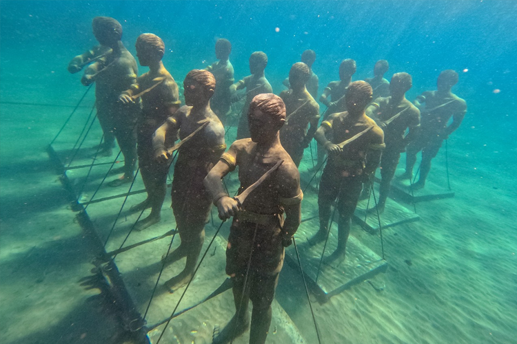 Semakin Eksotis, Banyuwangi Punya Pasukan Majapahit Bawah Laut