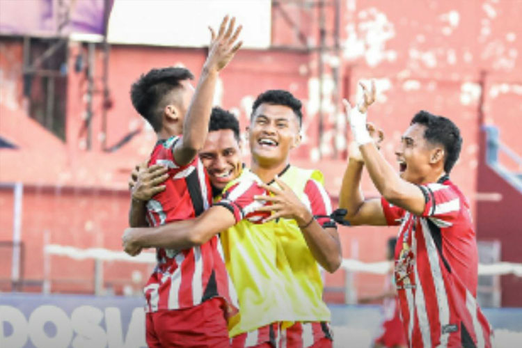 Lolos Dari Tekanan, Deltras FC Bekuk Persipura 2-0