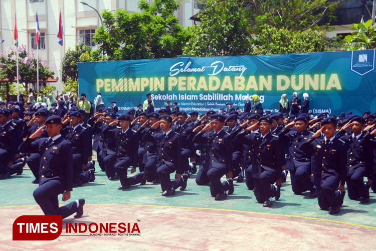 Beragam Atraksi Murid TK Hingga SMA Meriahkan Pengukuhan Pemimpin Negarawan SISMA 2024