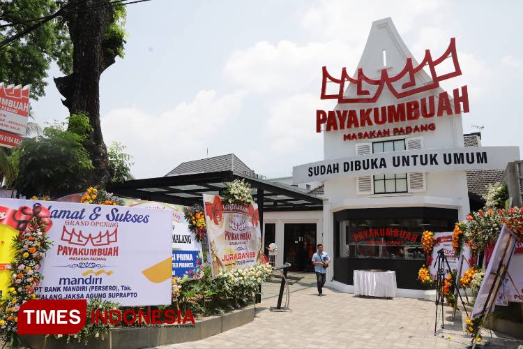 Padang-Payakumbuah.jpg