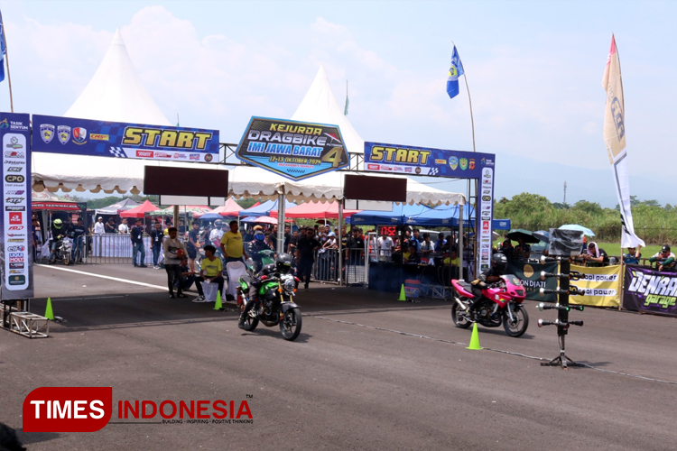 Grasstrack-Lanud-2.jpg