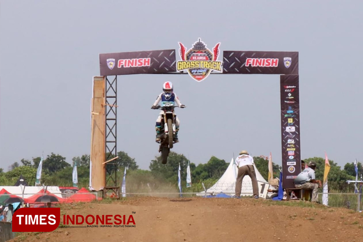 Lanud Wiriadinata dan Pemkot Tasikmalaya Gelar Kejurda Grasstrack dan Dragbike IMI Jabar 2024