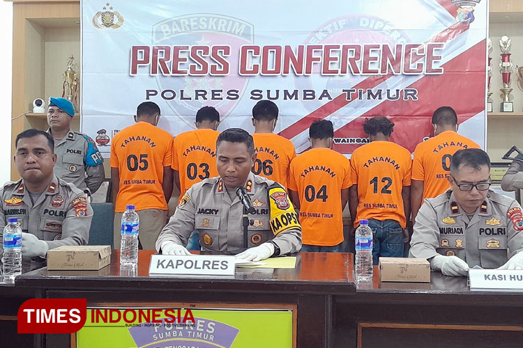 Polres Sumba Timur Tetapkan 6 Orang Tersangka Pencurian Ternak di Desa Matawai Pawali