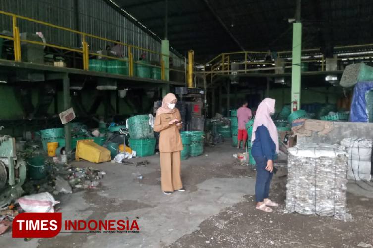 TPS3R di Banyuwangi Mampu Ekspor Puluhan Ton Sampah Sampai ke Eropa