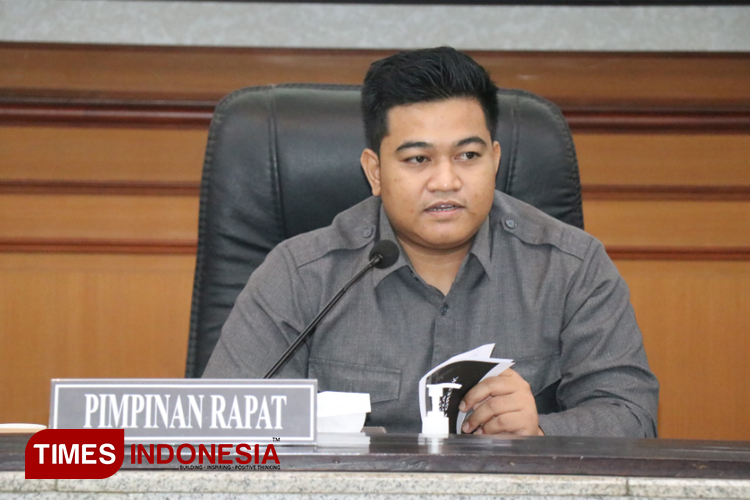 Atensi Demo Warga, Ketua DPRD Desak Perusahaan KEK Gresik Prioritaskan Tenaga Kerja Lokal