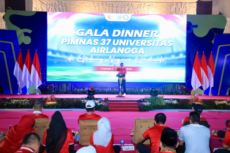 Gala Dinner PIMNAS ke-37 Unair, Pj Gubernur Jatim Komitmen Dukung Perkembangan Perguruan Tinggi 