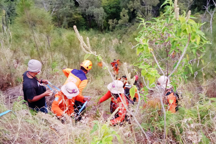 BPBD Jatim Terjunkan Personel TRC Temukan Pencarian Pendaki Hilang di Gunung Wilis 