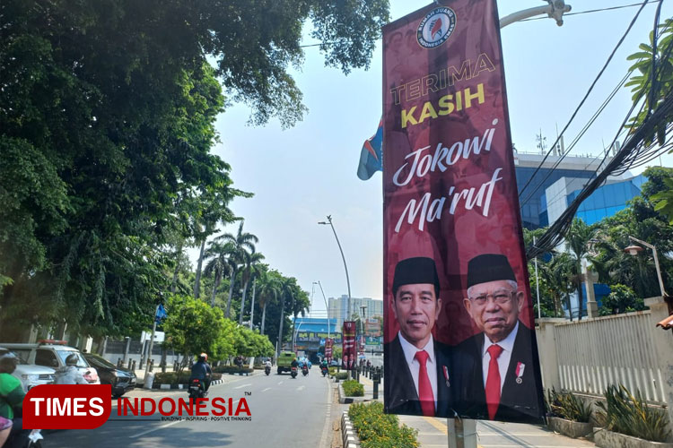 Segera Purnatugas, Jakarta Dikepung Baliho "Terima Kasih Jokowi" 