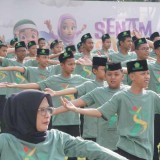 Senam Santri Sehat Warnai Peringatan Hari Santri Nasional 2024