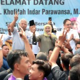 Sapa Pekerja Jasuindo Sidoarjo, Khofifah Ceritakan Tugas Presiden  Merintis Program KIP, KIS dan KKS