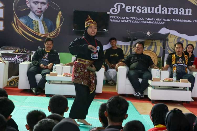 Pencak-Silat-3.jpg