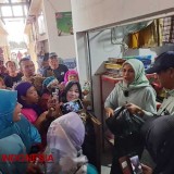 Blusukan ke Pasar Kiringan, Pedagang Keluhkan Ini kepada Cabup Lamongan Ghofur