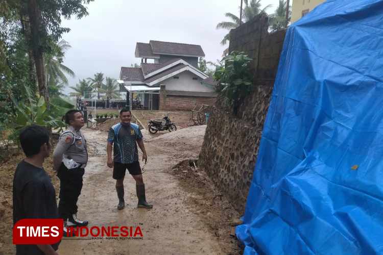 Polres Pacitan Gerak Cepat Atasi Dampak Hujan Deras Semalaman