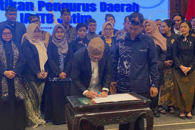 Pengurus IA-ITB Jatim Resmi Dilantik, Siap Bersinergi Bangun Jawa Timur